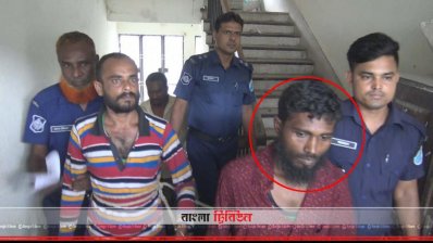 মামলার প্রধান আসামি নূরুজ্জামান নুরু (গোল চিহ্নিত)