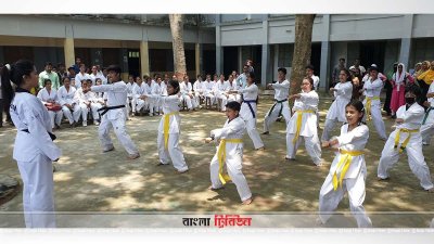 ব্রাহ্মণবাড়িয়ার আশুগঞ্জের আড়াইসিধা কে বি উচ্চ বিদ্যালয় মাঠে মার্শাল আর্ট প্রশিক্ষণ 