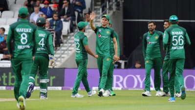পরিবার সঙ্গে রাখতে পারবে পাকিস্তান। 