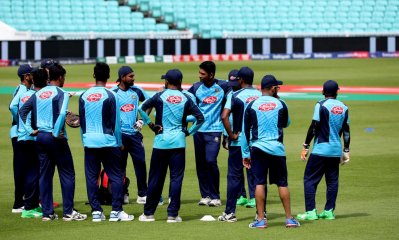 অনুশীলনে টিম বাংলাদেশ। 