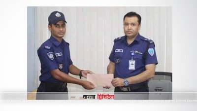 নুসরাতকে বাঁচাতে চেষ্টা চালানো কনস্টেবল রাসেলকে পুরস্কৃত করেছে ফেনী পুলিশ