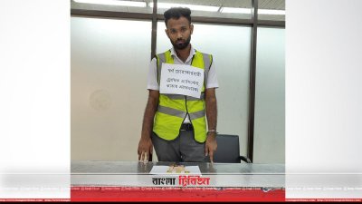 আটক ট্রাফিক অ্যাসিস্ট্যান্ট সুইম খান