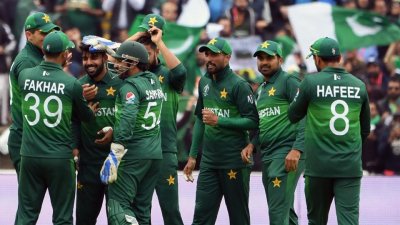 টানা দুই জয়ের আত্মবিশ্বাস নিয়ে নামছে পাকিস্তান