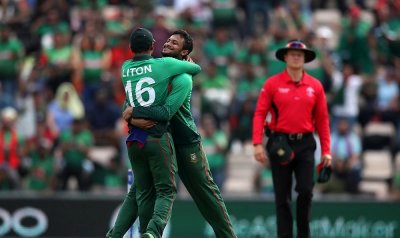 সাকিবের উইকেট উদযাপন
