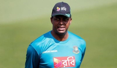 কোর্টনি ওয়ালশের বিদায়