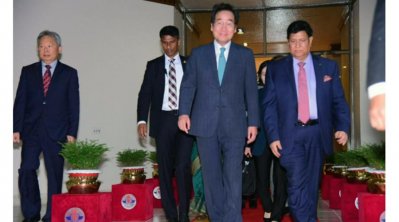 দক্ষিণ কোরিয়ার প্রধানমন্ত্রী লি নাক-ইয়ন 