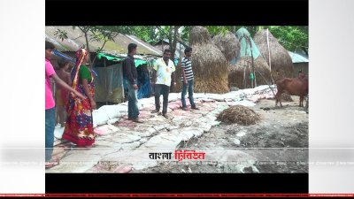 বাঁধের ঝুঁকিপূর্ণ পয়েন্টগুলোতে বালুর বস্তা, জিও ব্যাগ ফেলে ও পাইলিং করে মেরামত করায় সুন্দরগঞ্জের মানুষ কিছুটা স্বস্তিতে 