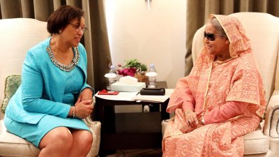 লন্ডনে প্রধানমন্ত্রীর সঙ্গে সাক্ষাৎ করেন কমনওয়েলথ মহাসচিব প্যাট্রিসিয়া স্কটল্যান্ড কিউসি