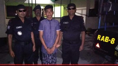 আটক মিল্টন হাওলাদার
