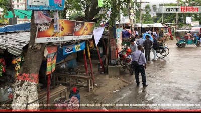 সওজের জমিতে নির্মাণ করা দোকান