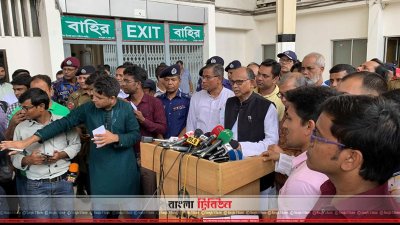 কমলাপুরে স্টেশনে রেলমন্ত্রী
