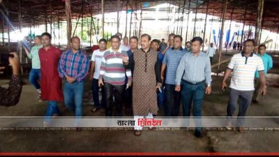 জমিয়তুল ফালাহ মসজিদ ময়দানে ঈদ জামাতের মাঠ পরিদর্শনে আ জ ম নাছির উদ্দিন