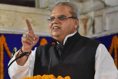 কাশ্মিরের গভর্নর সত্য পাল মালিক