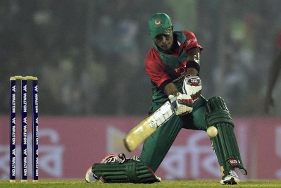 সাব্বিরের ব্যাটে জয়ের ভিত গড়ে বাংলাদেশ
