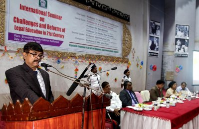ইবিতে আইন শিক্ষা বিষয়ক আন্তর্জাতিক সেমিনার অনুষ্ঠিত