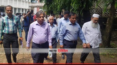 নারায়ণগঞ্জ ড্রেজার পরিদফতর পরিদর্শনে পানিসম্পদ প্রতিমন্ত্রী (ছবি&ndash; প্রতিনিধি)
