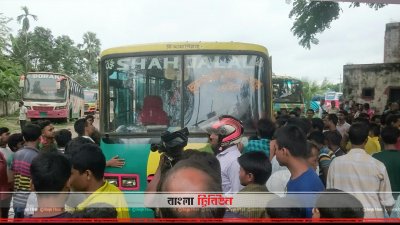বাসের ভেতর থেকে শিশু হেলপারের মরদেহ উদ্ধার