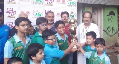 অনূর্ধ্ব-১২ ‍ক্রিকেটের শিরোপা পিন্টু সিক্সার্সের