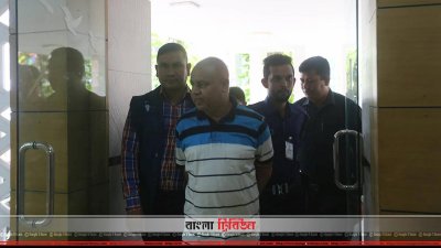 দুদক কার্যালয়ে জি কে শামীম