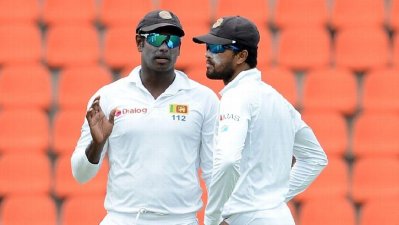 পাকিস্তানে যাচ্ছেন ম্যাথুজ-চান্ডিমালরা
