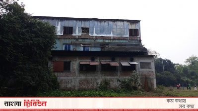 অগ্নিকাণ্ডে ক্ষতিগ্রস্ত গাজীপুরের লাক্সারি ফ্যান কারখানা