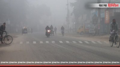 হেডলাইট জ্বালিয়ে যানবাহন চলাফেরা করছে