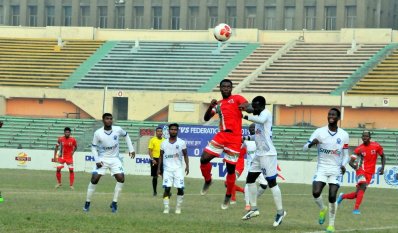 মুক্তিযোদ্ধা-বারিধারা ম্যাচের একটি মুহূর্ত