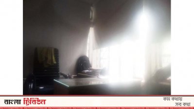 ডাকসু অফিস কক্ষের ভেতরের ছবি 