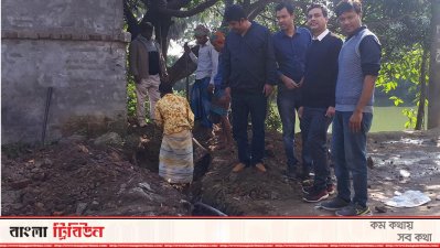 গ্যাস সংযোগের অবৈধ পাইপ তুলে ফেলা হচ্ছে 