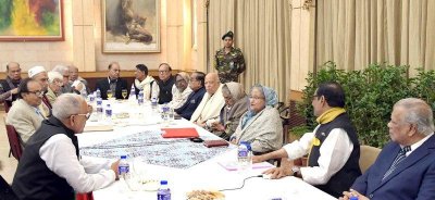  শেখ হাসিনার সভাপতিত্বে গণভবনে আওয়ামী লীগের যৌথসভা অনুষ্ঠিত হয়, ছবি: ফোকাস বাংলা