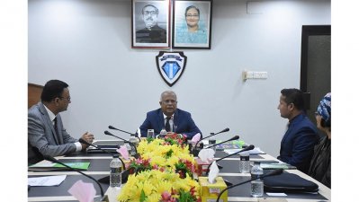 দুর্নীতি অনেকটা ক্যানসারের মতো: ইকবাল মাহমুদ