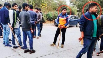 জেএনইউ-তে হামলা: অভিযোগের তীর বিজেপির ছাত্র সংগঠনের দিকে