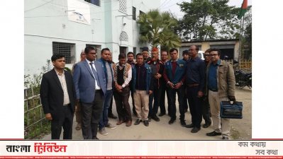 ঘুষের টাকাসহ খাদ্য কর্মকর্তাকে আটক করেছে দুদক