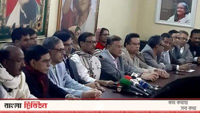 সম্পাদকমণ্ডলীর বৈঠকে বক্তব্য রাখছেন আওয়ামী লীগের সাধারণ সম্পাদক ওবায়দুল কাদের