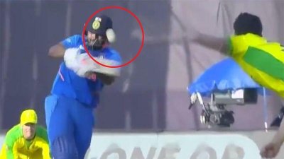 কামিন্সের এই বলেই মাথায় আঘাত পেয়েছেন ঋষভ পন্ত