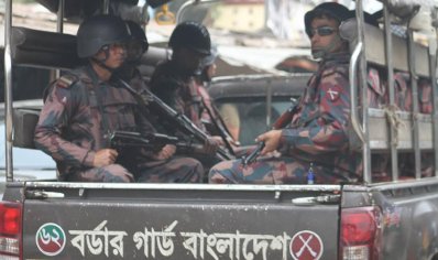 ঢাকার দুই সিটি নির্বাচনকে কেন্দ্র করে বিজিবির টহল (ছবি: নাসিরুল ইসলাম)
