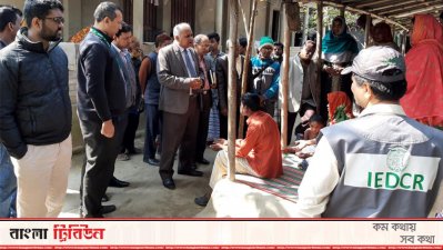 কালিকাপুর গ্রামে আইইডিসিআরের বিশেষজ্ঞ দল