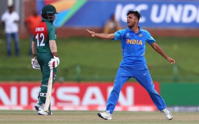 বিশনয়ে কাঁপছে বাংলাদেশ