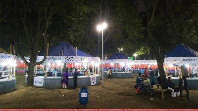 খোলা ময়দানে খাঁ খাঁ করছে ‘লিটল ম্যাগ চত্বর’
