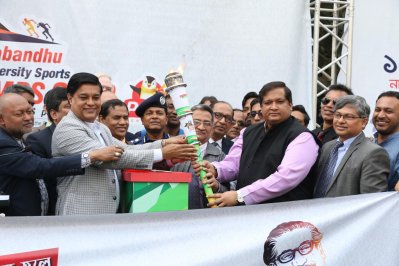 মশালযাত্রার উদ্বোধনকরেন ক্রীড়া প্রতিমন্ত্রী জাহিদ আহসান রাসেল