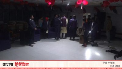 কুমিল্লা সিটি ক্লাবে অভিযান