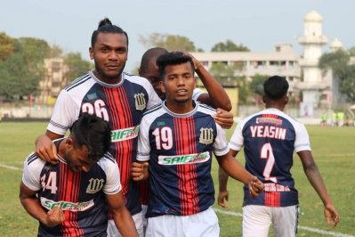 সাইফের গোল উদযাপন
