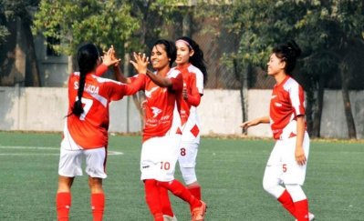 আবারও হ্যাটট্রিক করেছেন সাবিনা