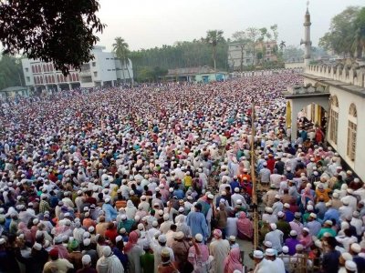 রায়পুরে জনসমাবেশ করে দোয়া