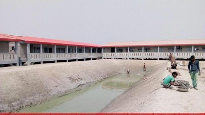 ভাসানচরে গুচ্ছগ্রাম পদ্ধতিতে রোহিঙ্গাদের বসবাসের উপযোগী বাসগৃহ। ফাইল ছবি।