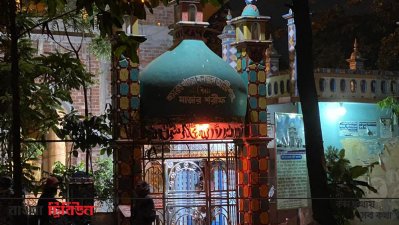 খাজা মনছুর আলী (রা.) এর মাজার, এখানকার একটি মিলাদ বন্ধ করে প্রশাসন