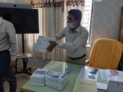 রুবেলের পাঠানো ইনফ্রারেড থার্মোমিটার