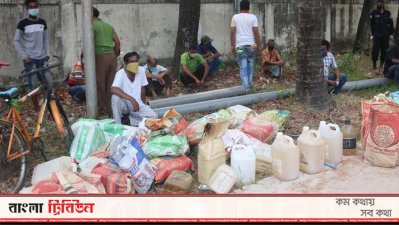 মাদকদ্রব্য নিয়ন্ত্রণ অধিদফতরের অফিস এলাকায় লোকসমাগম ঘটিয়ে বিক্রি হয় দেশি মদ