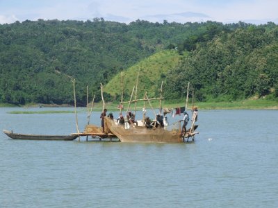 কাপ্তাই হ্রদ