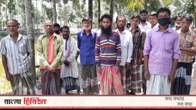 হাওর থেকে ফেরা শ্রমিকেরা